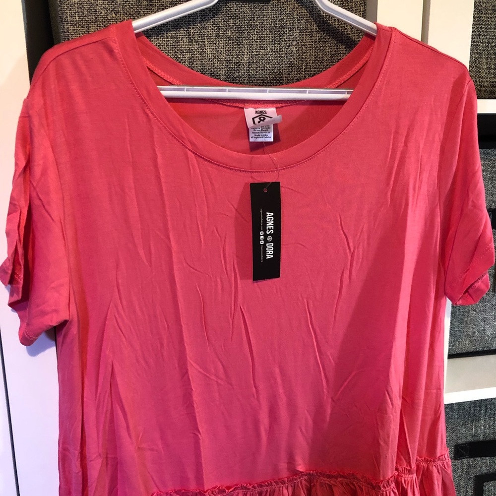 Agnes & Dora Relaxed Ruffle Tee Large - Picture 3 of 5
